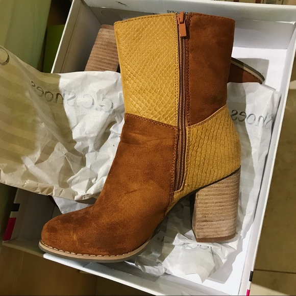 GC Shoes Brown Booties - Picture 4 of 7